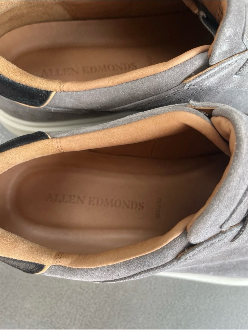 Allen Edmonds Oliver Slip-on
Stretch-lace Sneaker in GreySuede
Size 9.5. 3E - Picture 10 of 11